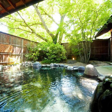 Ryotei Tanokura Hotel Jufu Kültér fotó