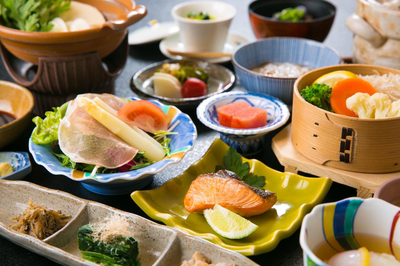 Ryotei Tanokura Hotel Jufu Kültér fotó