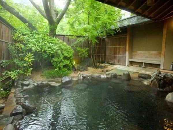 Ryotei Tanokura Hotel Jufu Kültér fotó